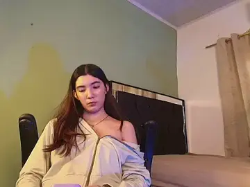 Stripchat Free Porn Cam of CuteButHarder