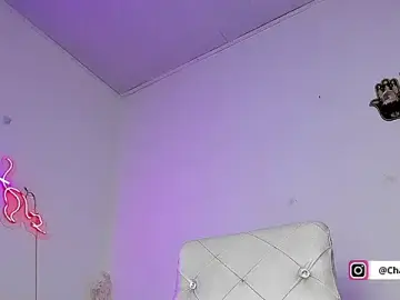 Stripchat Live Porn of Charlotte_ro69