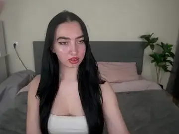 Stripchat Live Porn of WildKittenX_