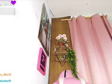 Stripchat Watch Live Sex Cams of NatashaEgnath