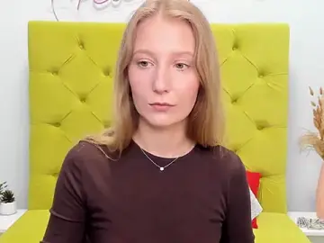 Stripchat Best live sex cam show of LolaWilsons