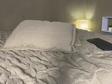 Stripchat Live Porn of wendy_alejo1712