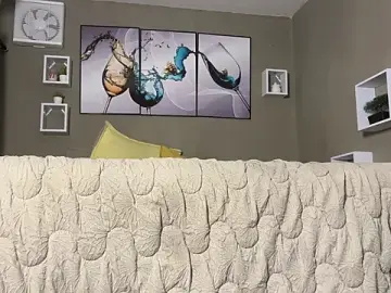 Stripchat Live Sex of wendy_alejo1712