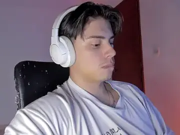 Stripchat Nude Webcam of Giordano_Russo