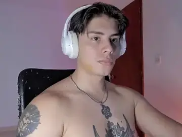 Stripchat Free Live Porn of Giordano_Russo