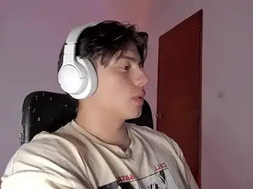 Stripchat Free Live Porn of Giordano_Russo