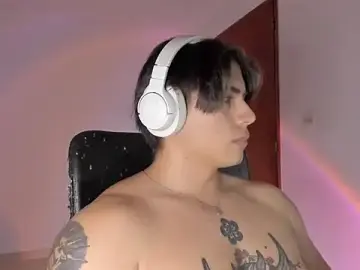 Stripchat Nude Webcam of Giordano_Russo