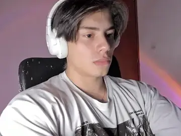 Stripchat Nude Webcam of Giordano_Russo