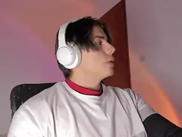 Stripchat Nude Webcam of Giordano_Russo