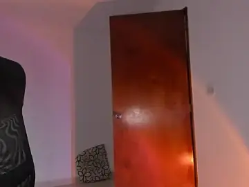 Stripchat Free Porn Cam of Giordano_Russo