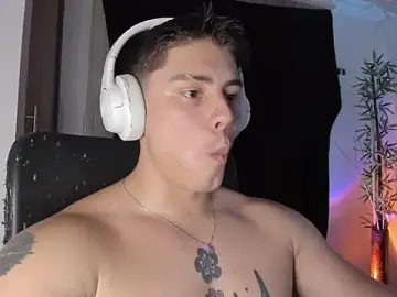 Stripchat Live Porn of Giordano_Russo