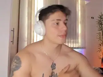 Stripchat Live Porn of Giordano_Russo