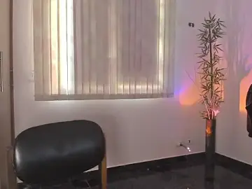 Stripchat Free Porn Cam of Giordano_Russo