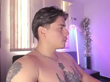 Stripchat Live Sex of Giordano_Russo