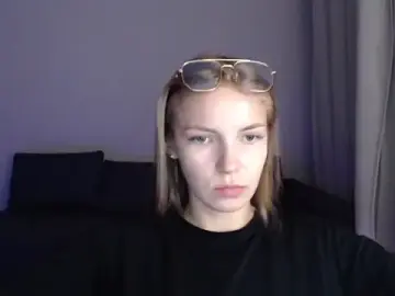 Stripchat Free Porn Cam of HitGyrl