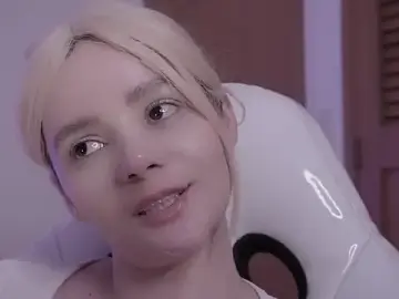 Stripchat Live Sex Cam of bella_adams_