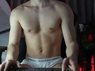 Stripchat Adult Webcams of Max_cortes1