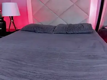 Stripchat Sex Cam of Noah__angel