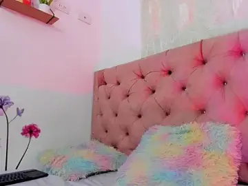 Stripchat Nude Webcam of katia_777