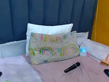 Stripchat Watch Live Sex Cams of LonelyQueenxx25