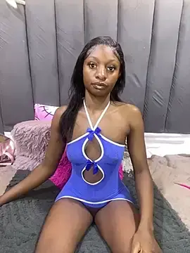Stripchat Adult Video Chat of LonelyQueenxx25