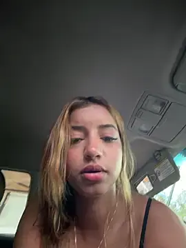 Stripchat Nude Webcam of belaa_1