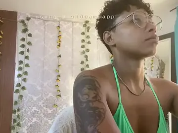 Stripchat Live Sex of kelly_thomson