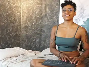 Stripchat Nude Webcam of kelly_thomson