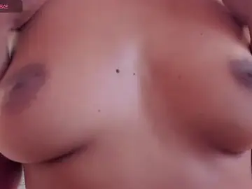 Stripchat Free Live Porn of kelly_thomson