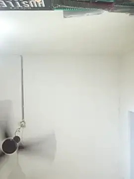 Stripchat Live Porn of wrong_man25