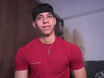 Stripchat Sex Cam of Josep_Davies