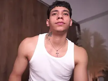 Stripchat Live Sex Cam of Josep_Davies