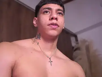 Stripchat Best live sex cam show of Josep_Davies