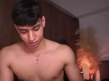Stripchat Free Porn Cam of Josep_Davies