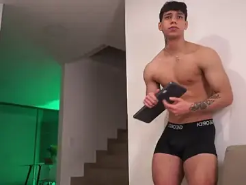 Stripchat Free Live Porn of Josep_Davies