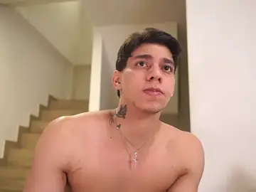Stripchat Live Sex of Josep_Davies