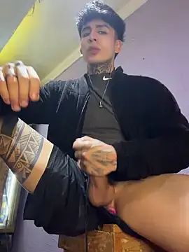 Stripchat Best live sex cam show of _Tomy08calderon