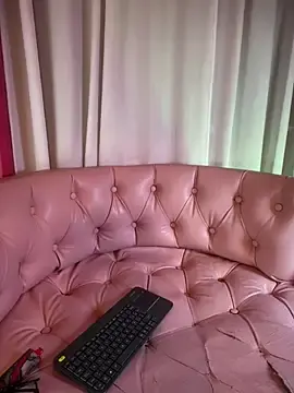 Stripchat Sex Cam of MaverickGray