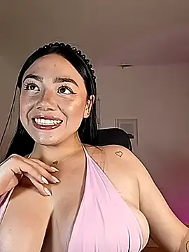 Stripchat Sex Cam of helena_smith