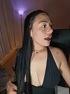 Stripchat Nude Webcam of helena_smith