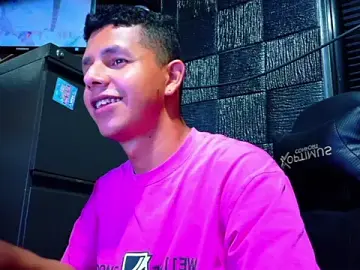 Stripchat Sex Chat of boy_bigcock24cm