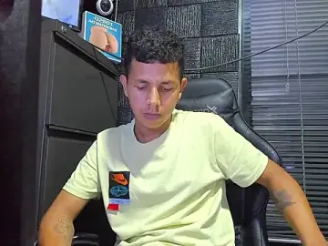 Stripchat Best Webcam of boy_bigcock24cm