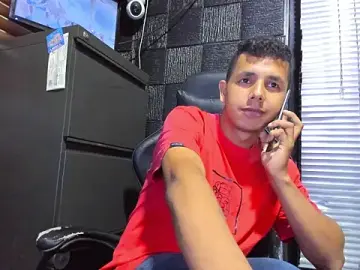 Stripchat Private Sex Chat of boy_bigcock24cm
