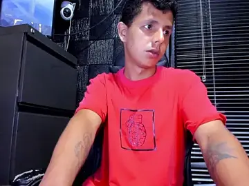 Stripchat Nude Webcam of g_lincoln