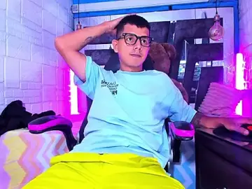 Stripchat Live Porn of g_lincoln