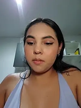 Stripchat Live Porn of AlinnaRosee_