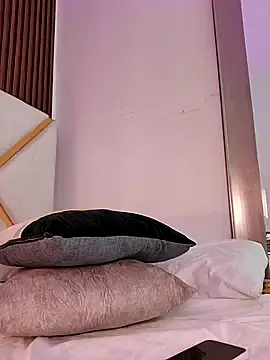 Stripchat Adult Webcam of AlinnaRosee_