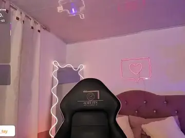 Stripchat Live Sex Cam of Amara_tay