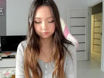 Stripchat Sex Cam of Fluffy_Rose