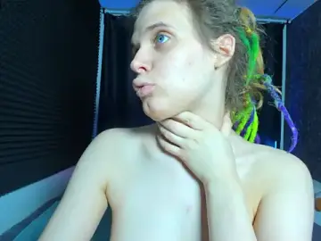 Stripchat Nude Webcam of KIKI_Krash